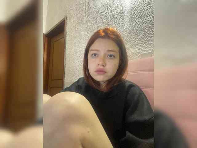 Pamela-Velvet webcam