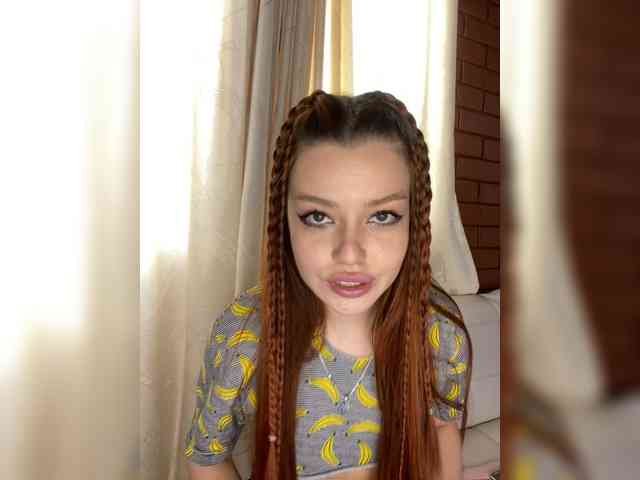 Pamela-Velvet webcam