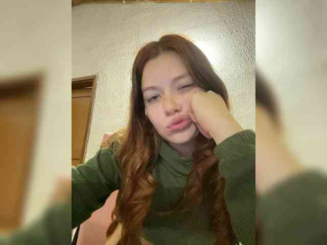 Pamela-Velvet Pamela-Velvet