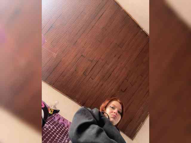 Pamela-Velvet webcam