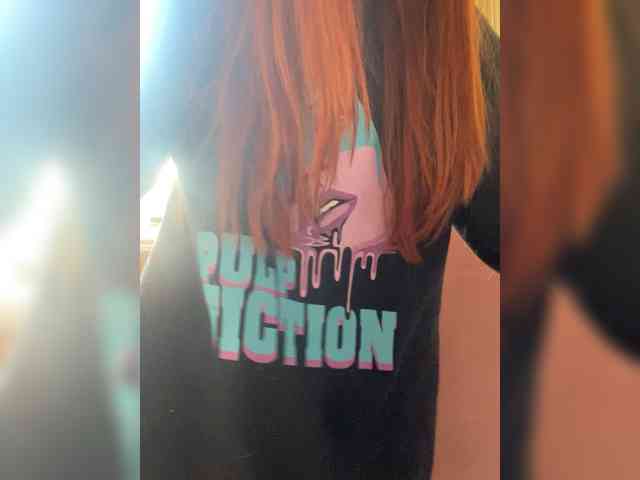 Pamela-Velvet webcam