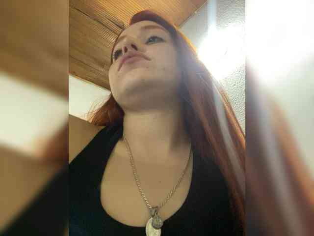 Pamela-Velvet Pamela-Velvet