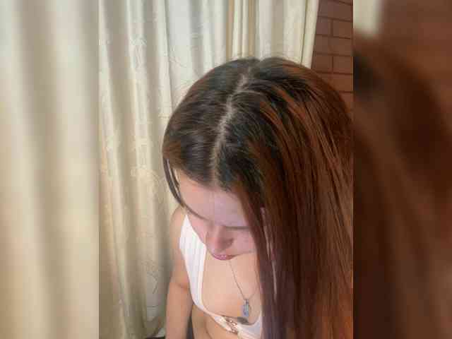 Pamela-Velvet webcam