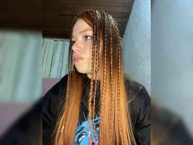 Pamela-Velvet webcam