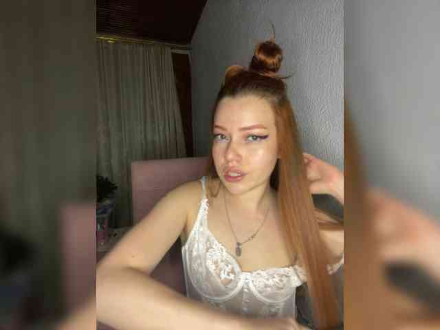 Pamela-Velvet webcam