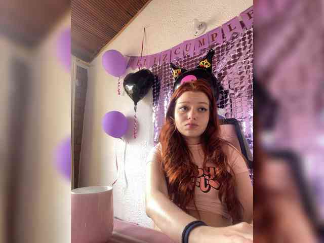 Pamela-Velvet webcam