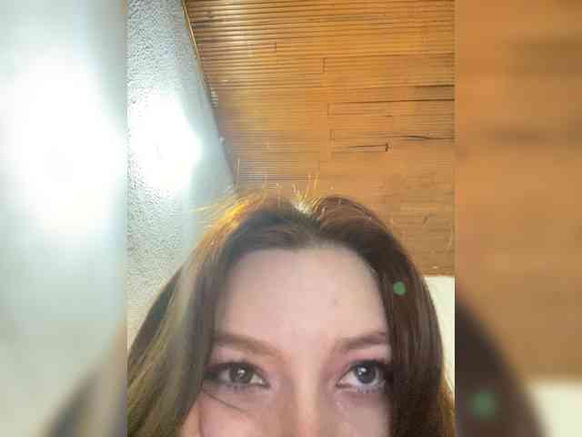 Pamela-Velvet Pamela-Velvet