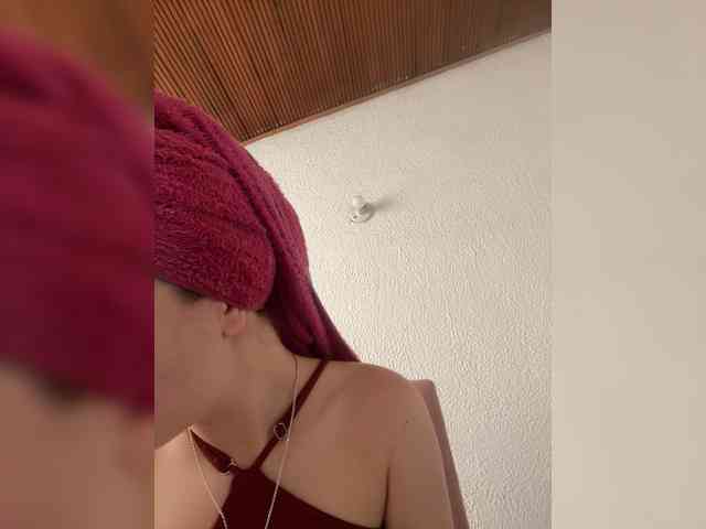 Pamela-Velvet webcam