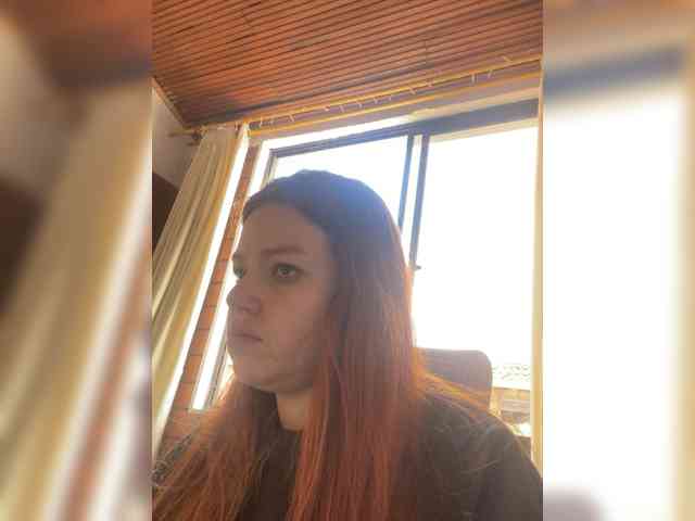Pamela-Velvet webcam