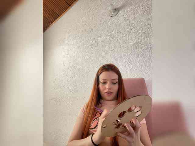 Pamela-Velvet webcam