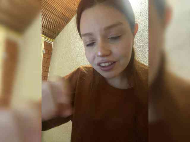 Pamela-Velvet webcam