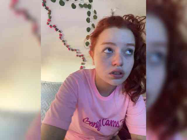 Pamela-Velvet webcam