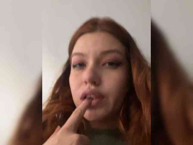 Pamela-Velvet Pamela-Velvet