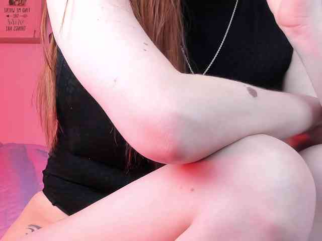 Pamela-Velvet webcam