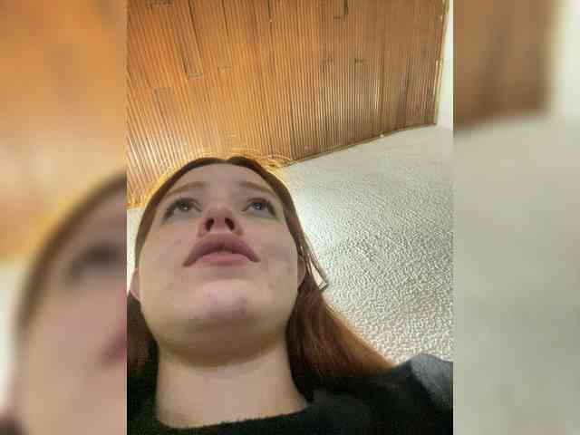 Pamela-Velvet webcam