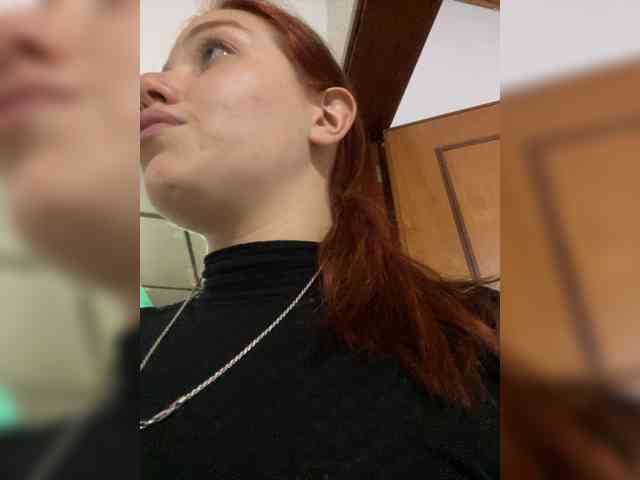 Pamela-Velvet webcam