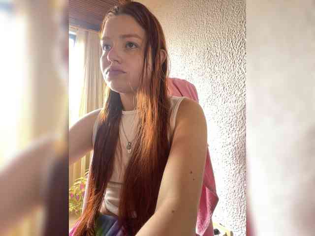 Pamela-Velvet webcam