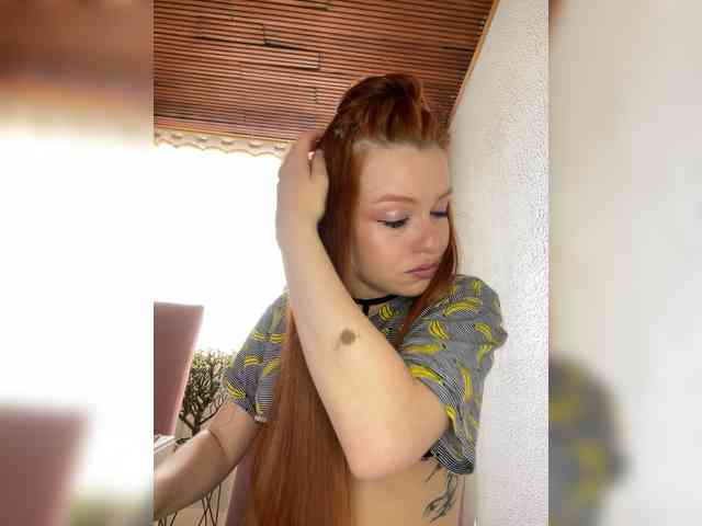 Pamela-Velvet webcam