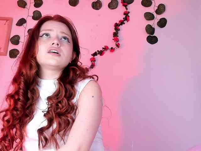 Pamela-Velvet Pamela-Velvet