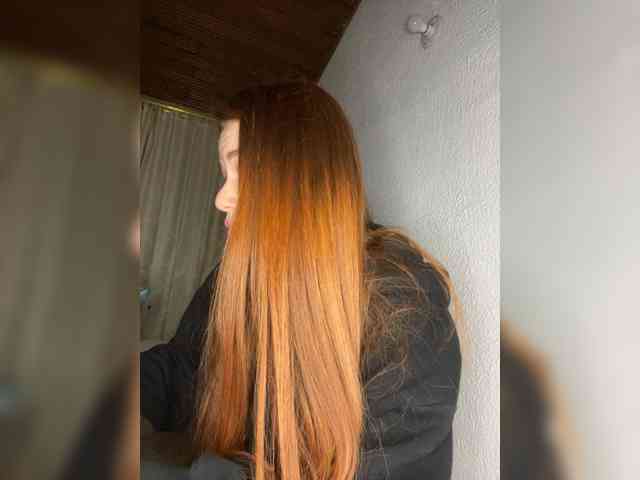 Pamela-Velvet webcam