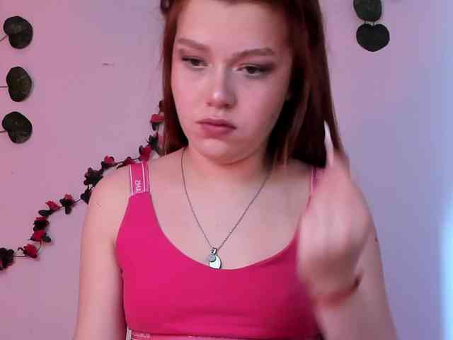 Pamela-Velvet Pamela-Velvet