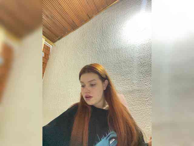 Pamela-Velvet webcam