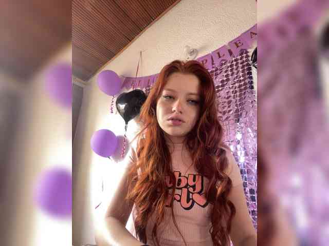 Pamela-Velvet webcam