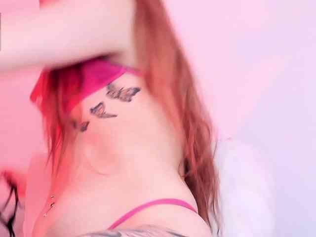 Pamela-Velvet webcam