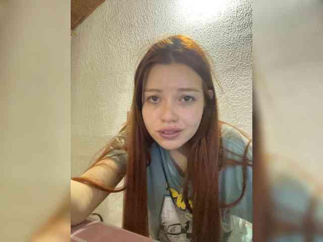 Pamela-Velvet webcam