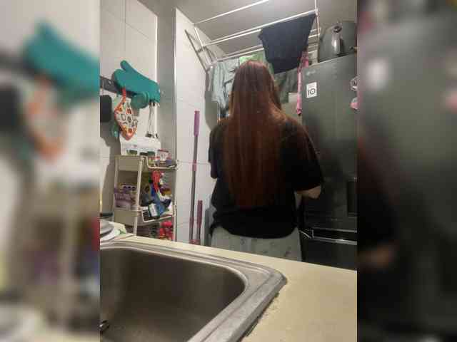 Pamela-Velvet webcam