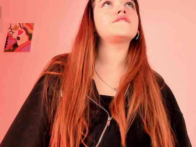 Pamela-Velvet webcam