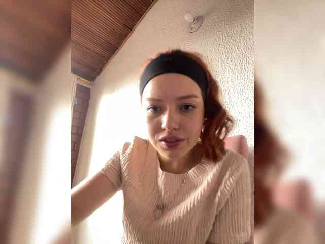 Pamela-Velvet webcam