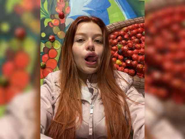 Pamela-Velvet webcam