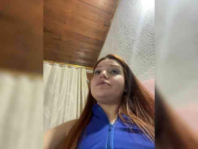 Pamela-Velvet webcam