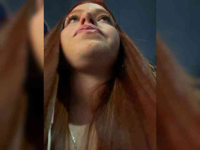 Pamela-Velvet Pamela-Velvet