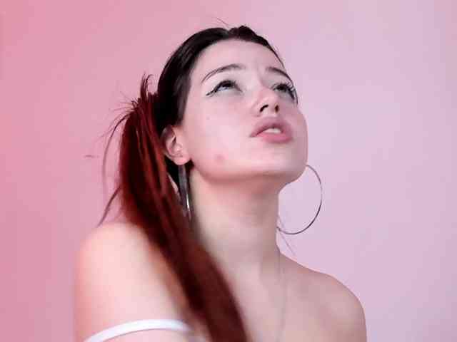 Pamela-Velvet Pamela-Velvet