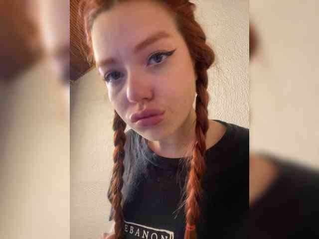 Pamela-Velvet webcam