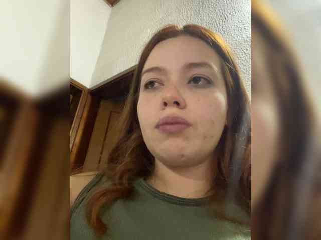 Pamela-Velvet webcam