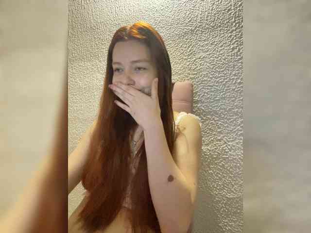 Pamela-Velvet webcam