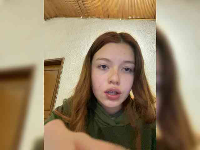 Pamela-Velvet Pamela-Velvet