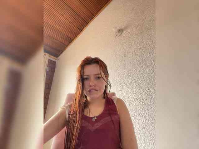 Pamela-Velvet webcam