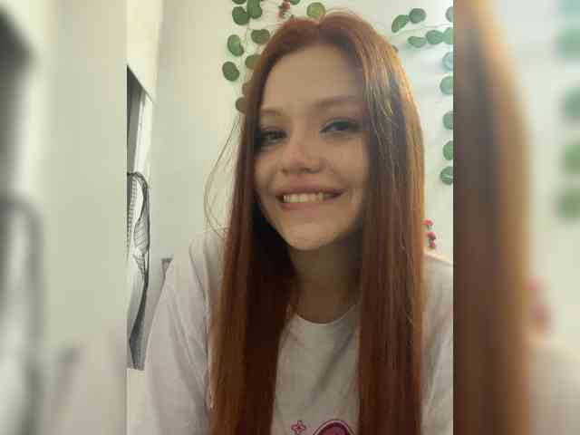 Pamela-Velvet webcam