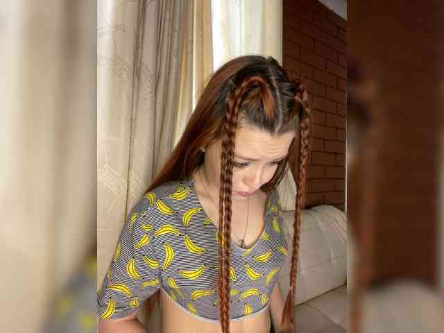 Pamela-Velvet webcam