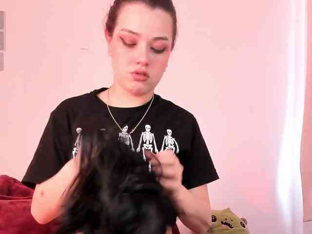 Pamela-Velvet webcam