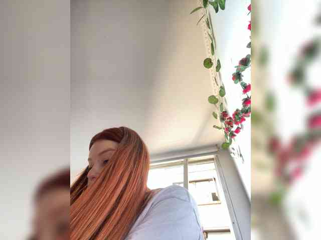 Pamela-Velvet webcam