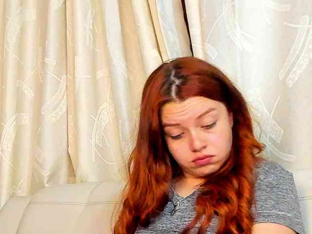 Pamela-Velvet webcam