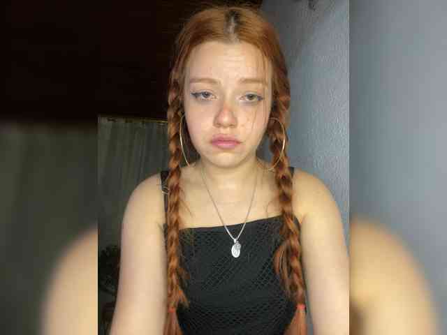 Pamela-Velvet webcam