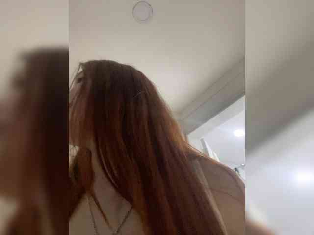 Pamela-Velvet Pamela-Velvet