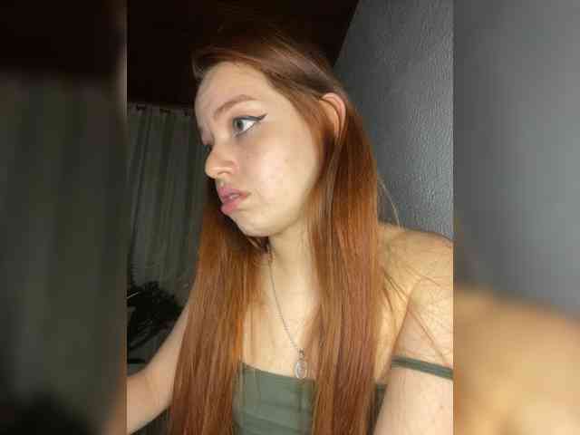 Pamela-Velvet webcam