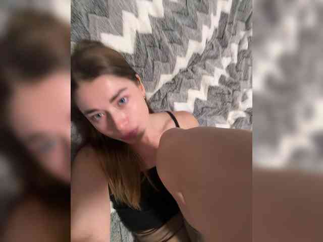 Mrs_Peach webcam